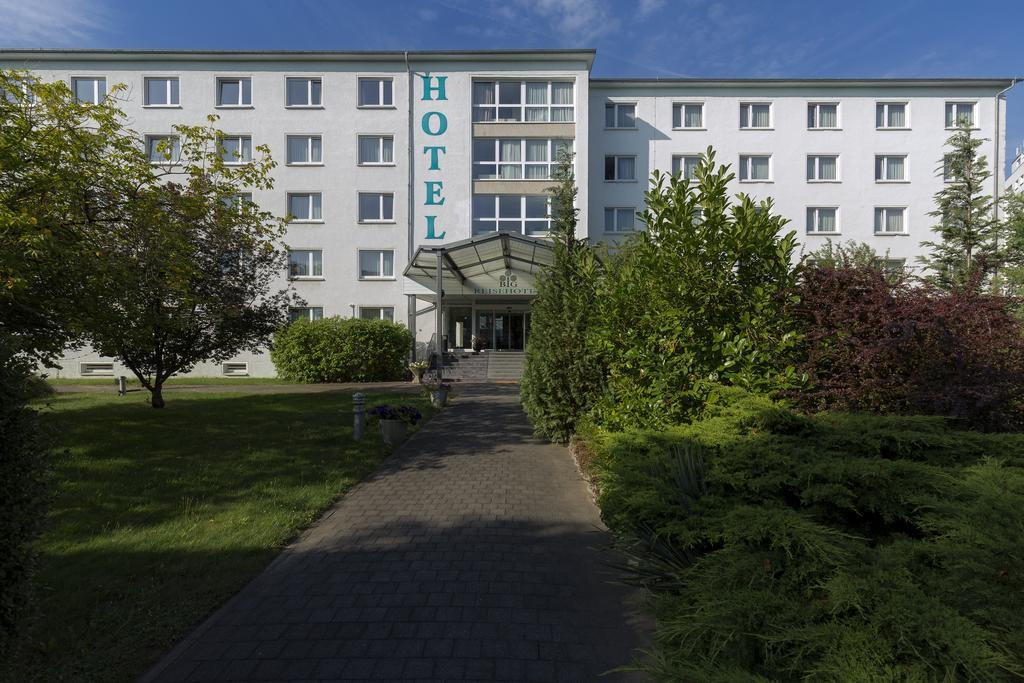 Big Reisehotel Wolfen Exteriör bild